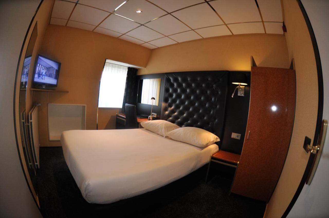 מידלבורג Budget Hotel Le Beau Rivage מראה חיצוני תמונה