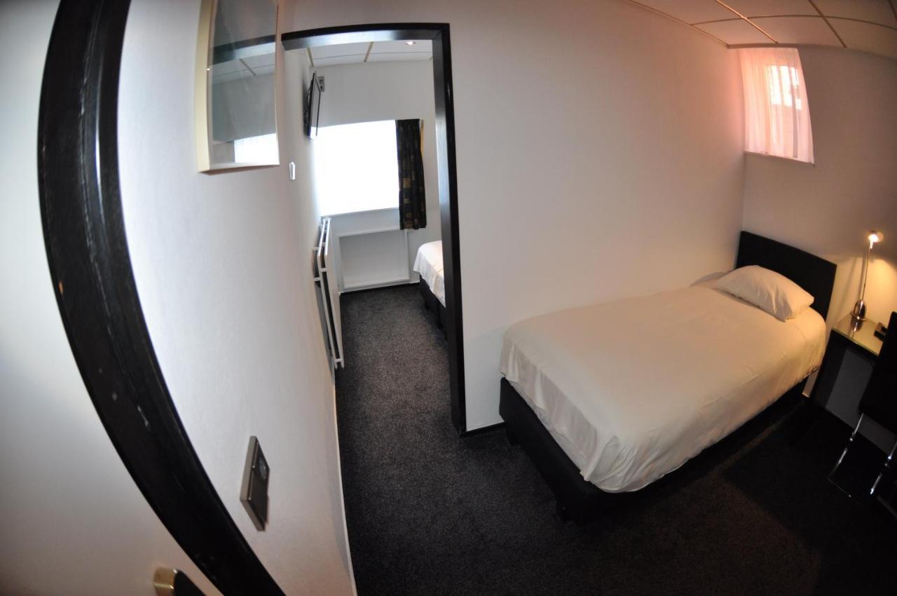 מידלבורג Budget Hotel Le Beau Rivage מראה חיצוני תמונה