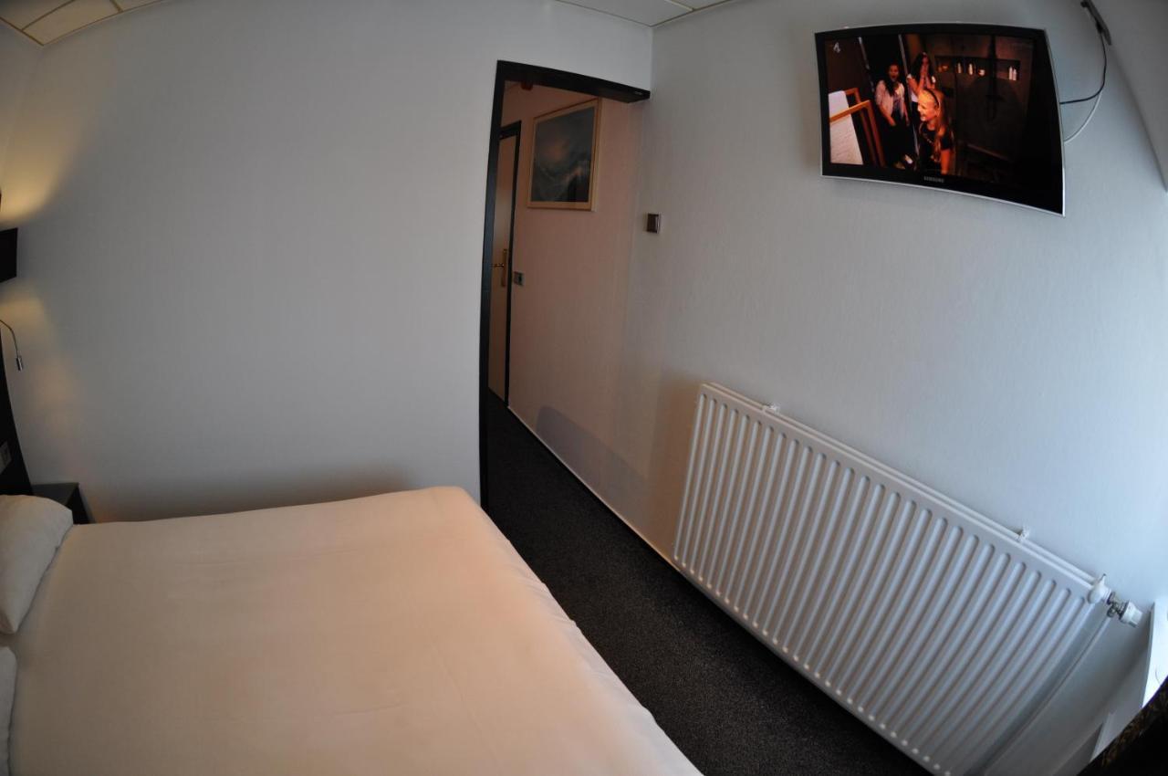 מידלבורג Budget Hotel Le Beau Rivage מראה חיצוני תמונה