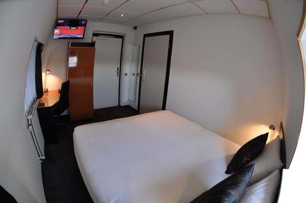 מידלבורג Budget Hotel Le Beau Rivage מראה חיצוני תמונה